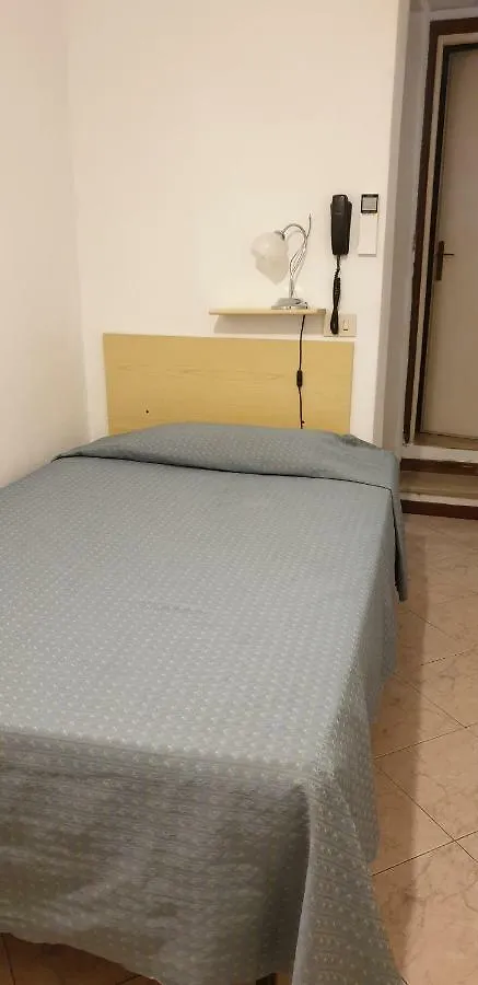 **  Hotel Anselmi Marciana Marina  Italia